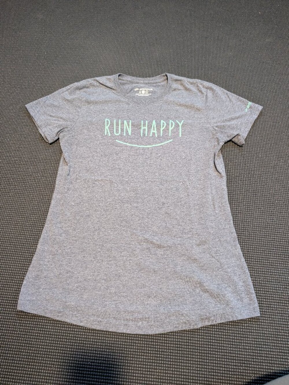 Small Grey Brooks Run Happy Tshirt Grey